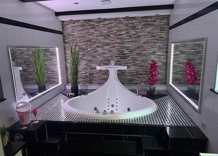 Ferienhaus Sternenblick, Top Lage, See und Berge, Sauna&Whirlpool